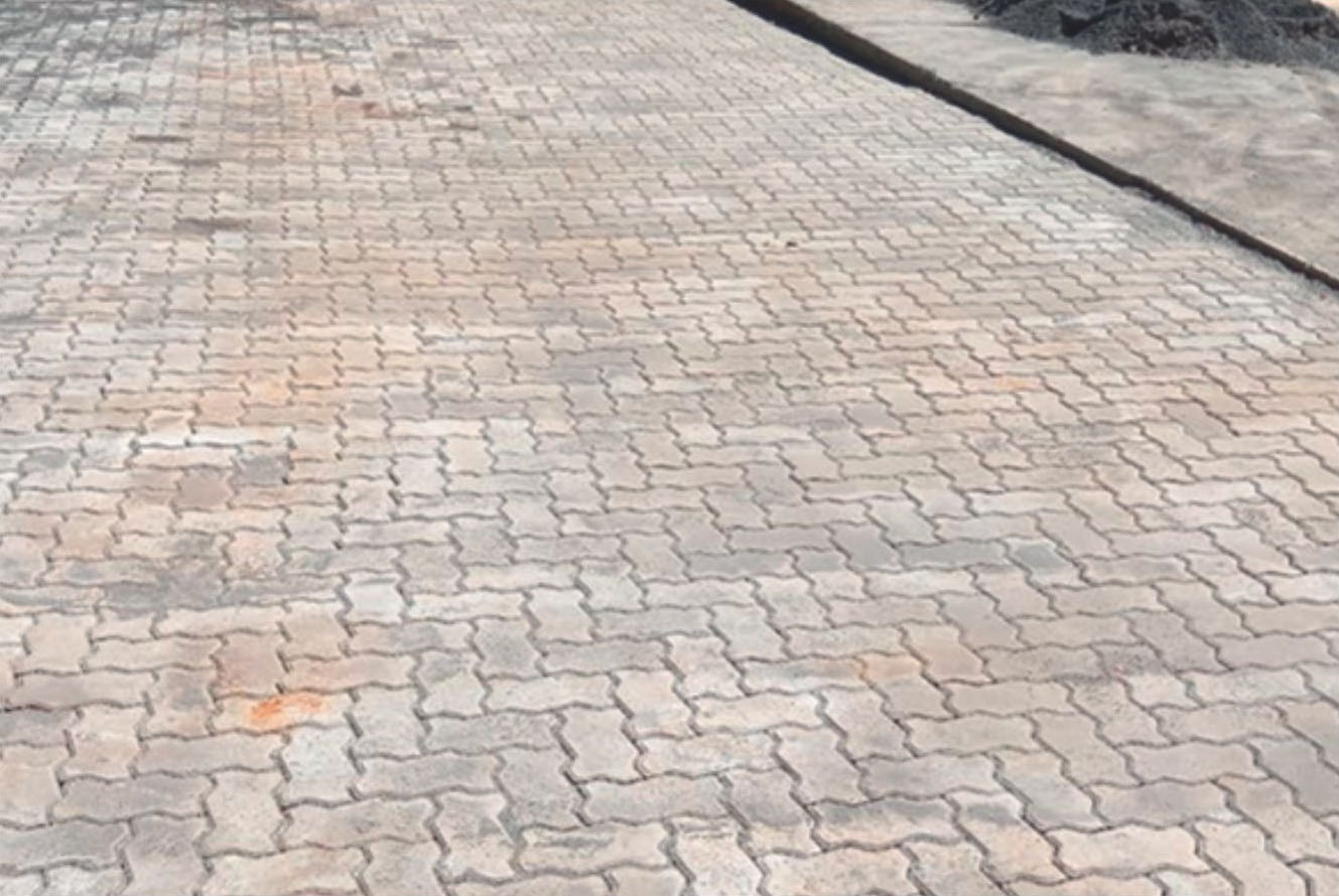 Paver 16 Faces
